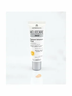 Aurinkotuotteet-Heliocare 360º Pigment Solution Fluid SPF 50 -aurinkovoide, 50ml
