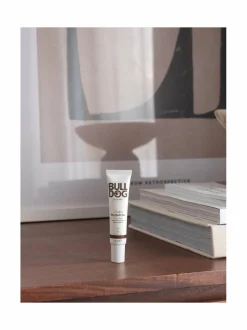 Miehet-Bulldog Natural Skincare Age Defence Eye Roll-On -silmänympärysvoide 15 ml