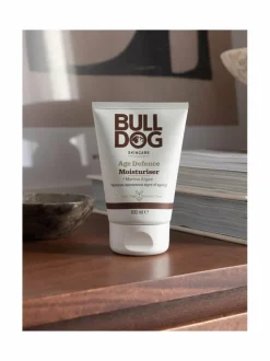 Miehet-Bulldog Natural Skincare Age Defence Moisturiser -kasvovoide 100 ml