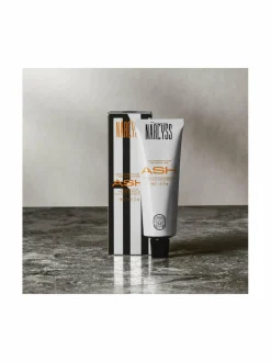 Kasvojenhoito-Narcyss Ash Travel Facial Scrub -kuorintageelinaamio 30 ml