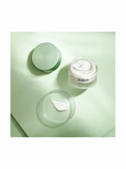 Kasvojenhoito-Babor Cleanformance Moisture Glow Day Cream -kasvovoide