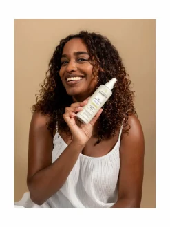 Kasvojenhoito|Kasvojenhoito-Laboratoires de Biarritz Cleansing Milk -puhdistusmaito