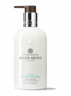 Naiset-Molton Brown Coastal Cypress Sea Fennel Hand Lotion -käsivoide 300 ml