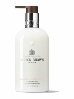 Naiset-Molton Brown Delicious Rhubarb & Rose Hand Lotion -käsivoide 300 ml