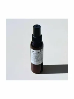 Vartalonhoito|Vartalonhoito-L:A Bruket Exfoliating Body Serum -kuoriva seerumi