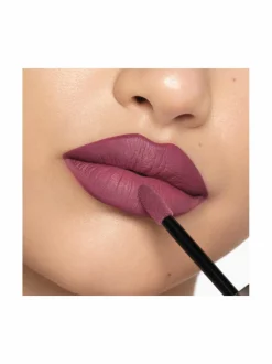 Huulet-Anastasia Lip Velvet -huulipuna