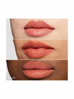 Huulet-Bobbi Brown Luxe Matte Lipstick -huulipuna