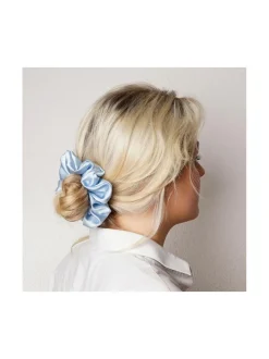 Hiustarvikkeet-Upcycle with Jing Mulberry Silk Scrunchie -hiusdonitsi - vaaleansininen LIGHT BLUE