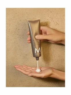 Muotoilu & Viimeistely-Moroccanoil Oud Mineral Hand Cream -käsivoide 100 ml
