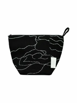 Toiletti- & Meikkilaukut-Saana ja Olli Rakkauden Meri -kosmetiikkalaukku BLACK FABRIC, WHITE PRINT