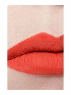Huulet-CHANEL ROUGE ALLURE LIQUID VELVET Ultrawear Intense Matte Liquid Lip Colour