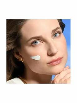 Aurinkotuotteet-Biotherm Urban Defense Sun Screen Gel SPF 50 -kasvovoide