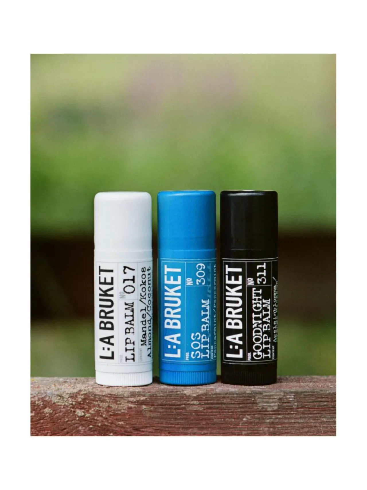 Lahjapakkaukset|Ihonhoitopakkaukset-L:A Bruket Wellbeing Lip Balm Trio -huulivoidepakkaus, 3x14g